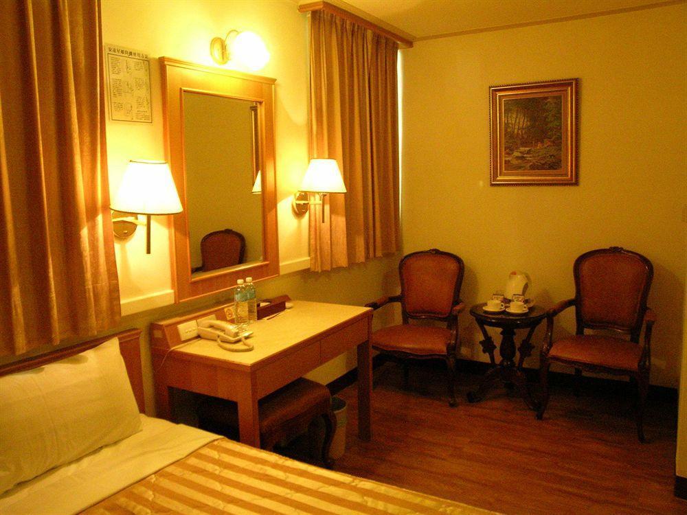 Riverside Hotel Гаосюн Екстер'єр фото