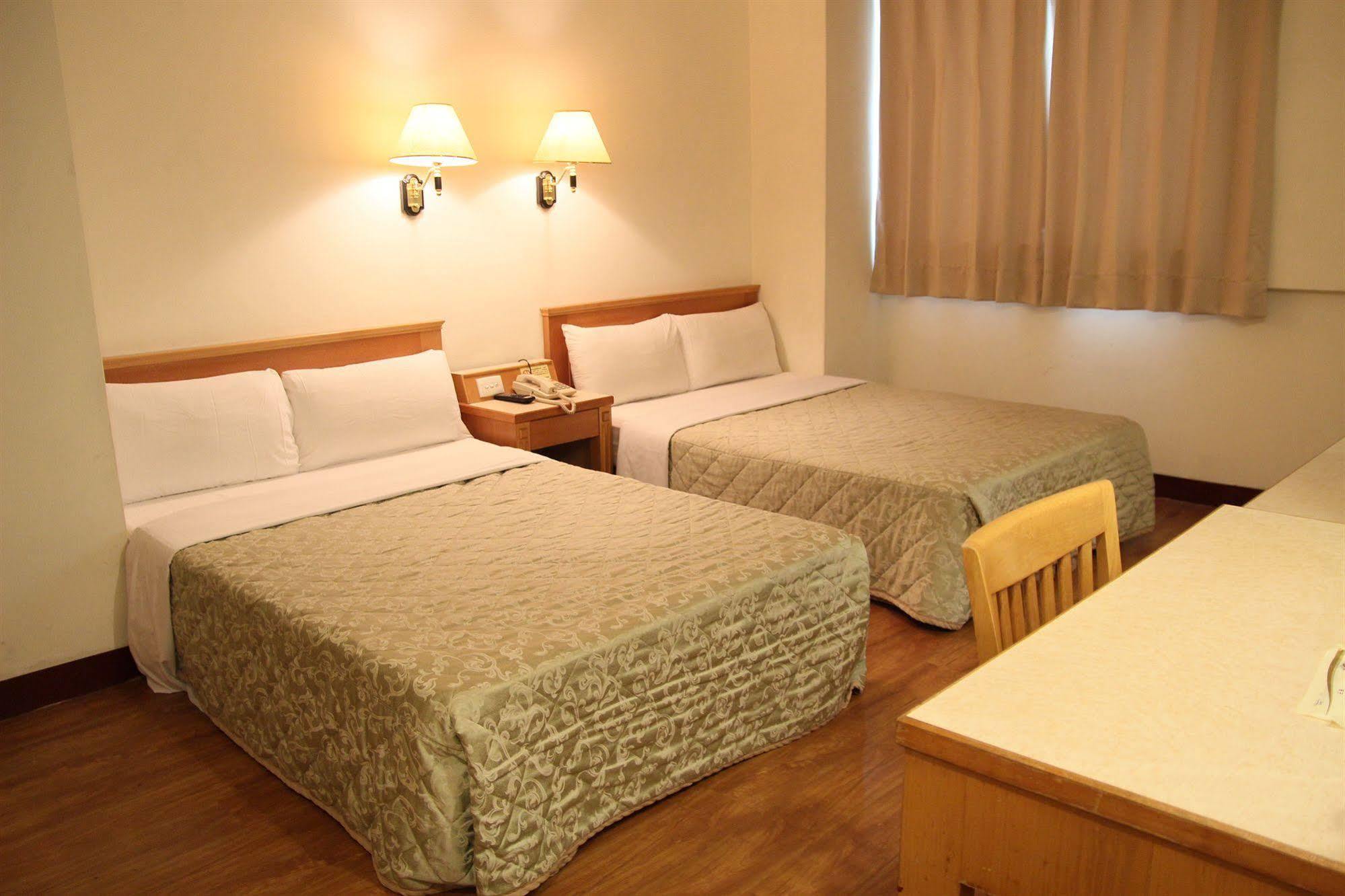 Riverside Hotel Гаосюн Екстер'єр фото